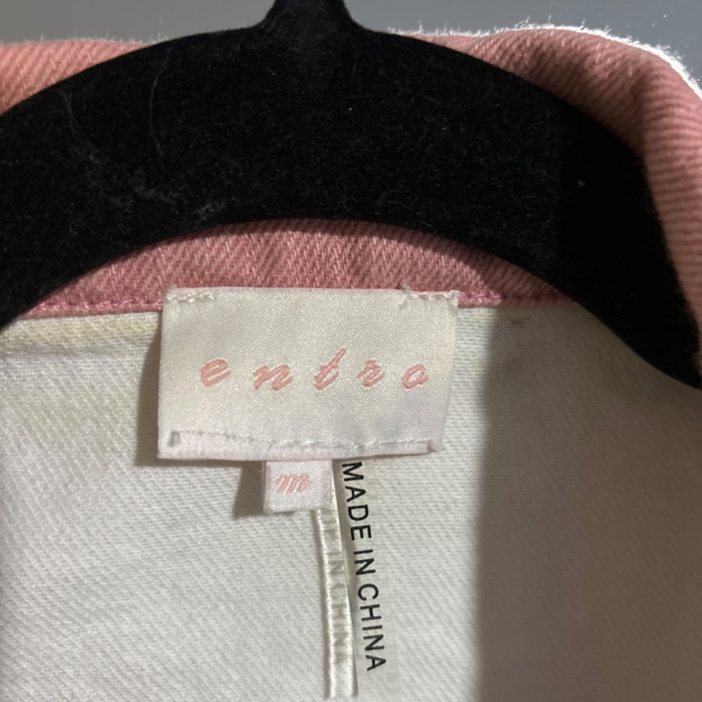 Entry Jacket - Picture 2 of 3